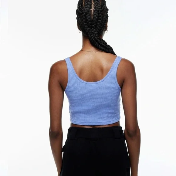 BNWT Aritzia Tna Waffle Notch Crop Tank, Petal Purple, Size Large - Picture 8 of 8